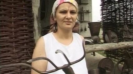 Ненасытная крестьянка - полный порно фильм на русском