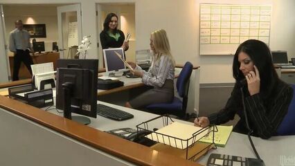 Служебный Роман | Office Encounters (2011) с русским переводом