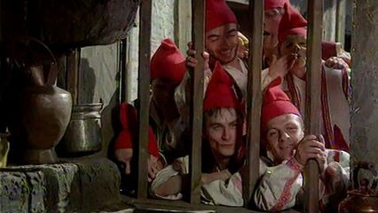 Белоснежка и семь гномов, порно фильм с русским переводом