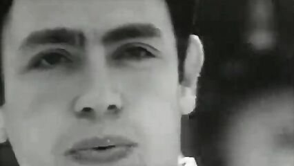 Тинто Брасс: Кто работает, тот потерян (На вершине мира) 1963