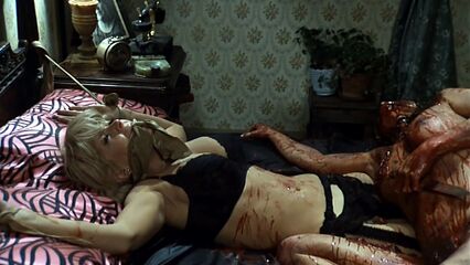 Ильза - волчица СС, порно фильм для взрослых