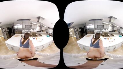 Виртуальное панорамное порно 360: Ебля в жопу