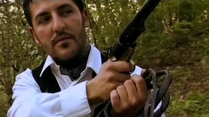 За чертой | Где-то на диком западе, порно вестерн с русским переводом