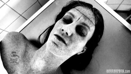 Порно ужасы на ночь: злоупотребление служебным положением