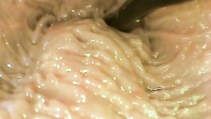 Эпическое видео: Извержение спермы внутри влагалища