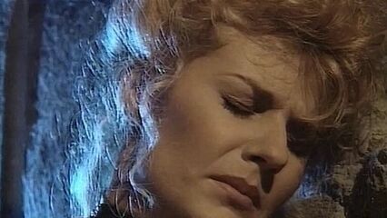 Дракула | Dracula - эротический фильм ужасов с русским переводом