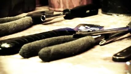 Полтора часа жестких фистинг секс игр тройки лесбиянок