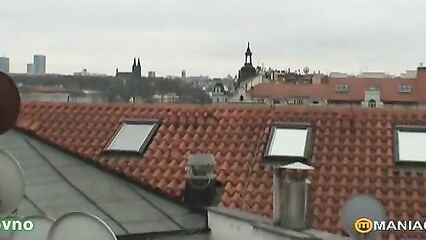 Старик со старухой развели на секс молодуху