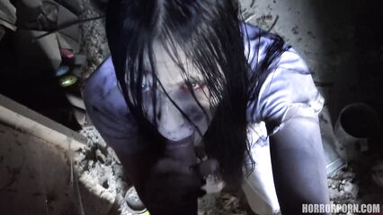 Девушка из колодца | The girl from the well (порно ужасы)