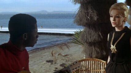 Евгения... история ее путешествия в мир извращений